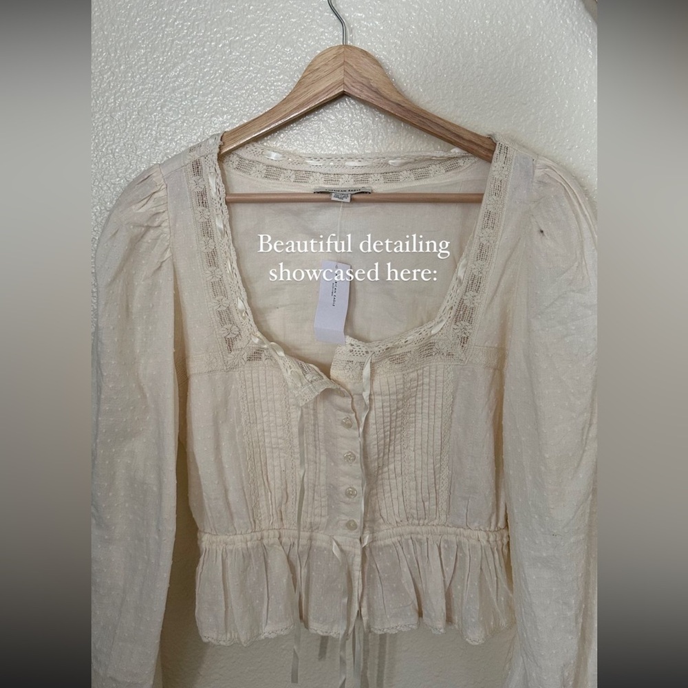 NWT American Eagle Lace Detail Peasant style top XS